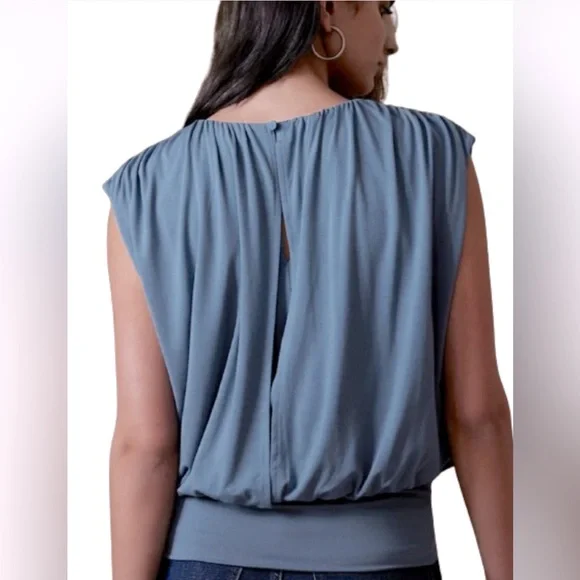 Banana Republic Women's Sky Slate Shirred Top - Picture 4 of 12